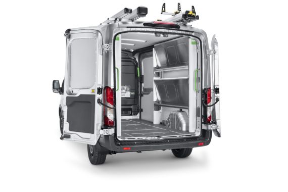 Sklopné police cargo bott