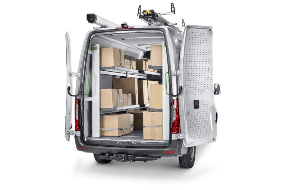 Sklopné police cargo bott